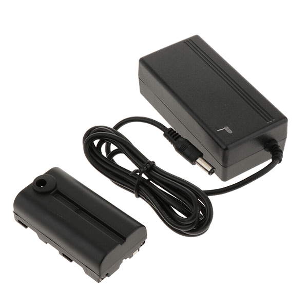 Doppelseitiger NP-F Dummy Akku Netzteil – Mit USB-C, DC 7,4V, 1/4" Montagegewinde, Für Monitor & Sender